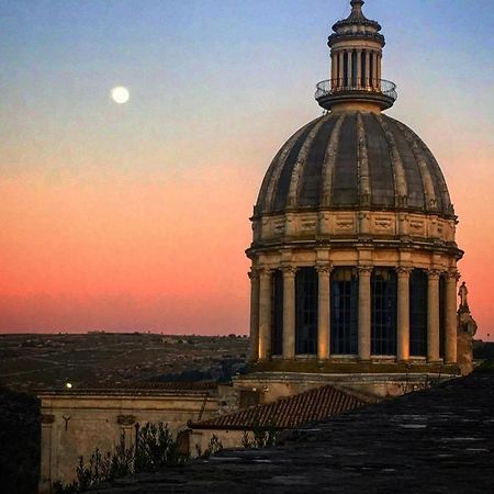 Cuore Matto Hotel Ragusa Exterior photo